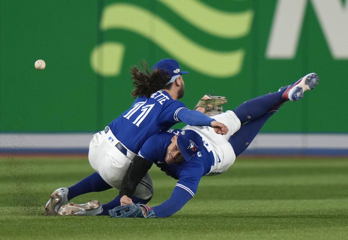 Blue Jays eliminated from playoffs as Mariners pull off stunning comeback  to complete wild-card sweep