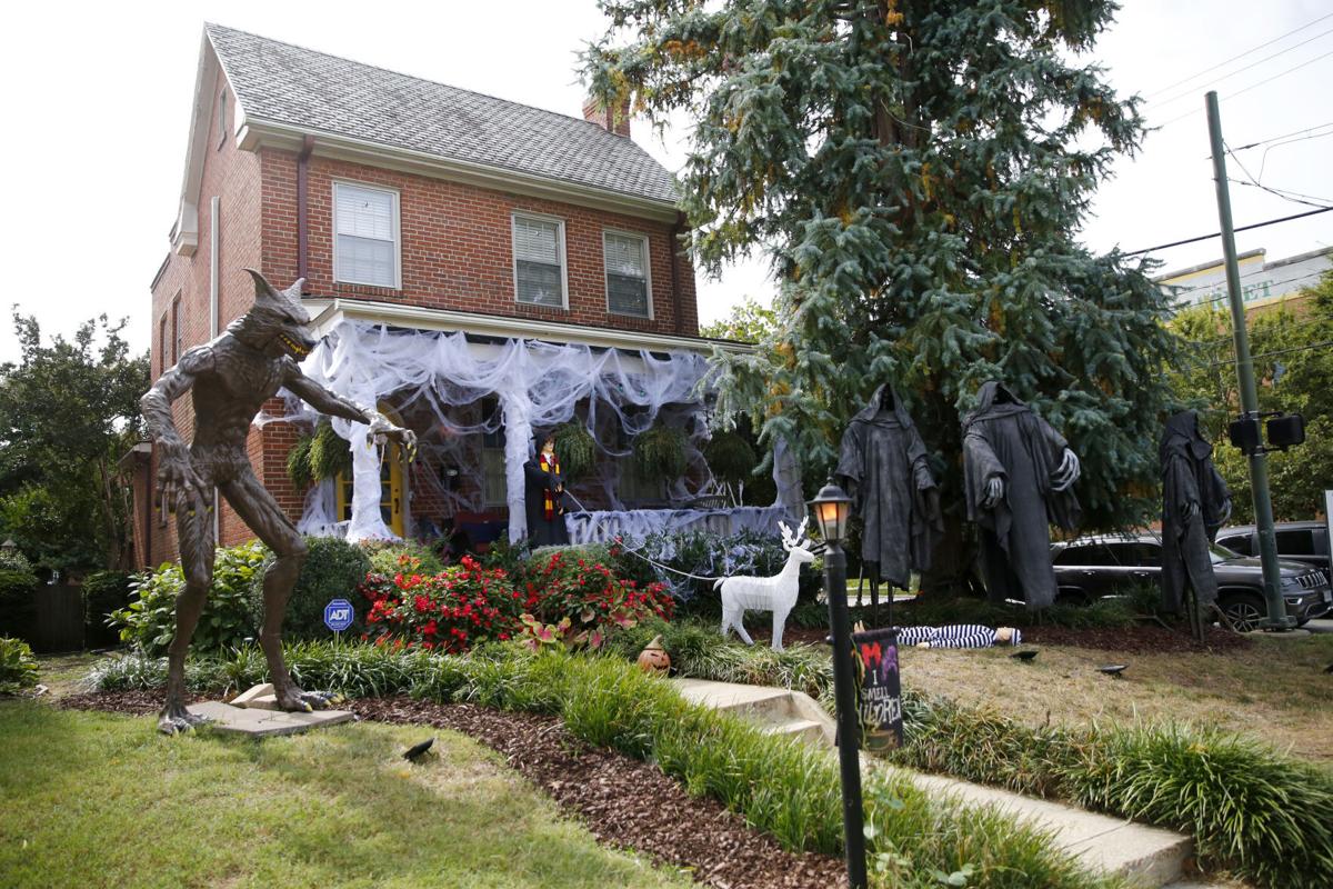 Must-see Halloween houses in Richmond area: Harry Potter house, Hellraiser  house & giant skeletons