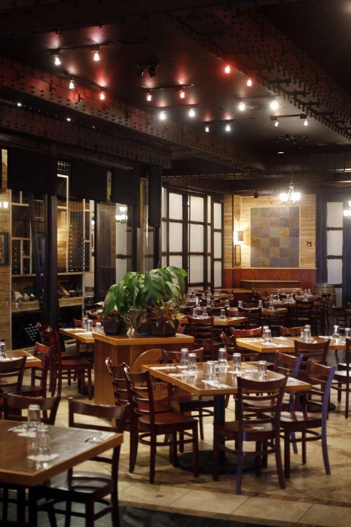 Dining Out McCormack's Big Whisky Grill Restaurant Reviews