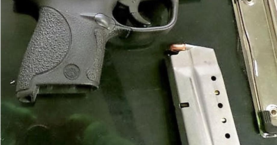 Midlothian woman arrested after loaded handgun found in carry-on bag at ...