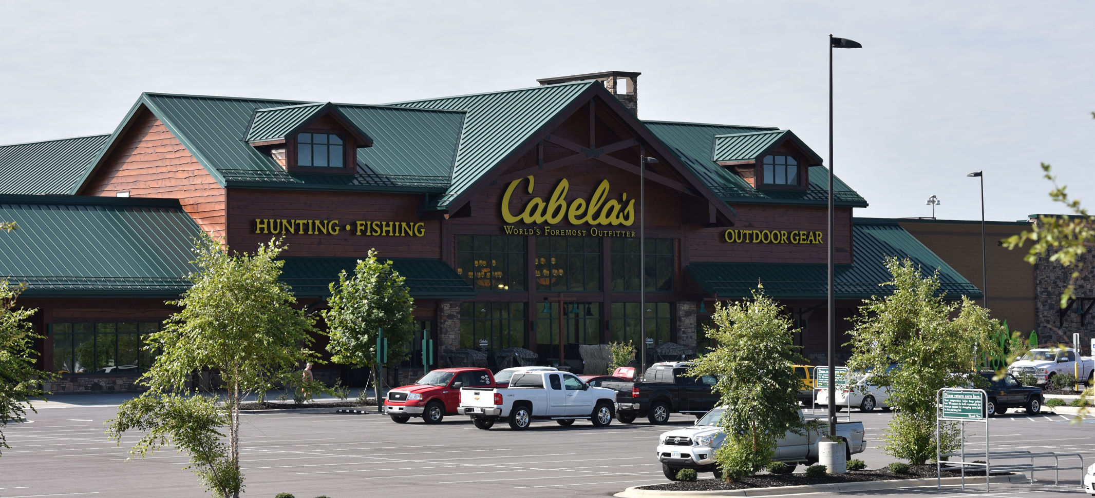 Cabellas richmond store