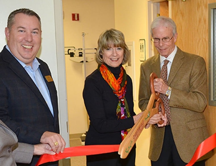 Lucy Corr Village Dental Clinic holds ribbon cutting ceremony