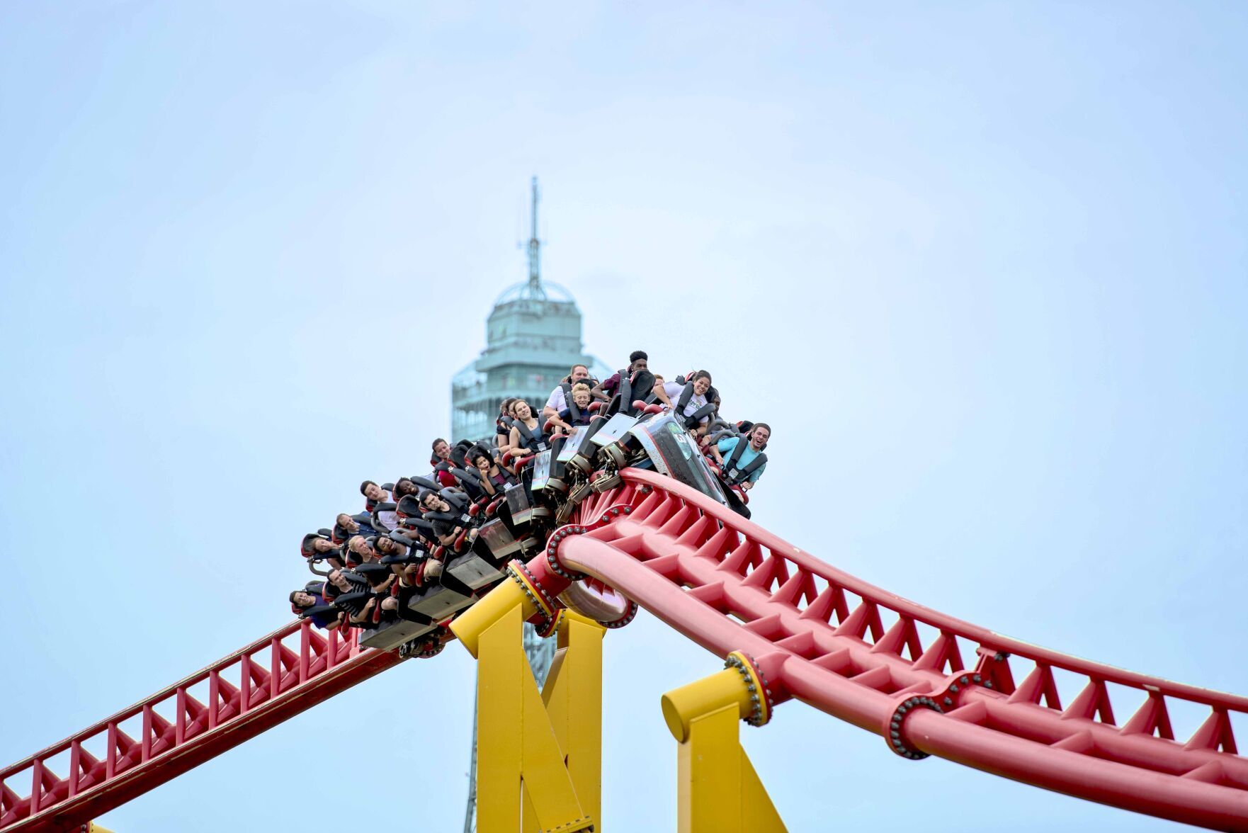 Kings Dominion to operate year round