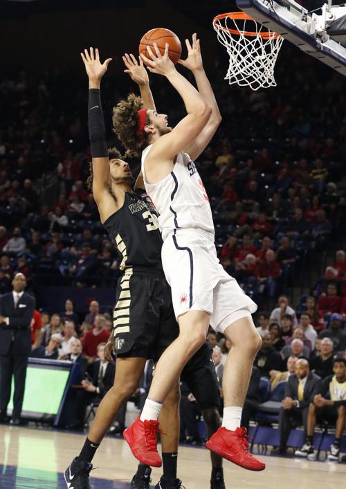 Grant Golden Nathan Cayo Beat Up Demon Deacons Inside In Spiders 84 74 Win University Of Richmond Richmond Com
