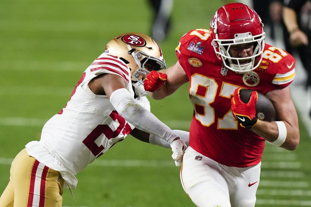 Travis Kelce says he shouldn't have bumped Andy Reid