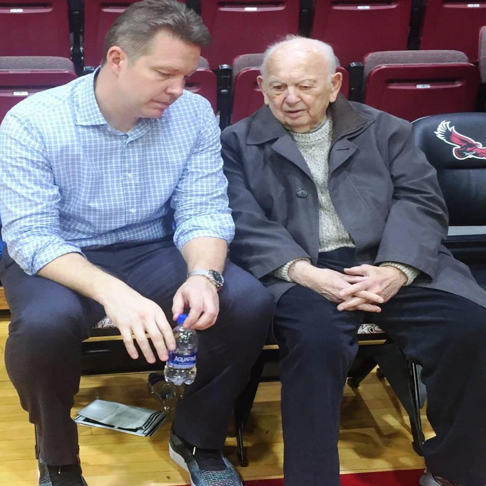The Dialogue Continues For Ur S Chris Mooney And His Princeton Coach Hall Of Famer Pete Carril University Of Richmond Richmond Com