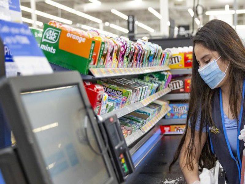 Walmart Sam S Club And Publix Now Require Employees To Wear Face