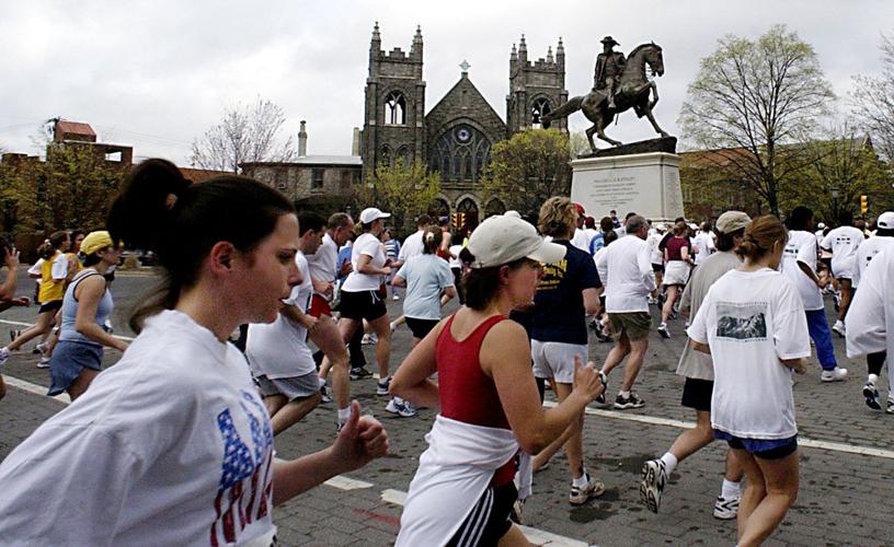 Keira D'Amato dominates Monument Avenue 10k in Richmond VA