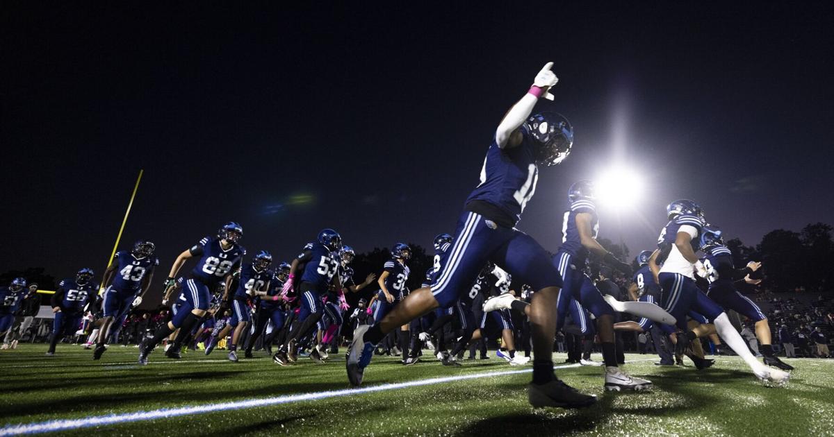 L.C. Bird, Varina football represent 804 in state semifinals