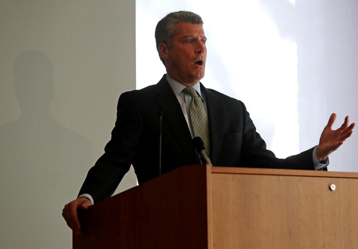 20171202_MET_CVILLE-CVA0023058274