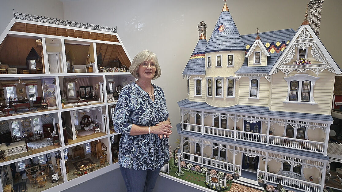 Miniature Cellar Dollhouse Miniatures in Ohio, For Collectors of Fine  Miniatures