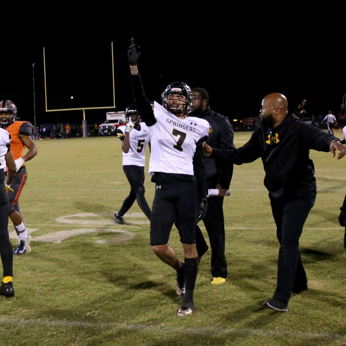 Friday Night Highlights Scores Stats Photos And The Player Of The Week Poll For Oct 11 804 Varsity Richmond Com