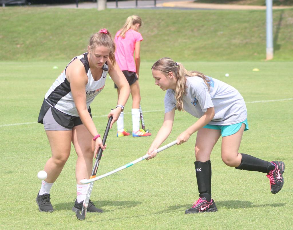 Powhatan Field Hockey Camp Introduces Sport To Newcomers Creates Interest For Growing Program Powhatan Today Richmond Com