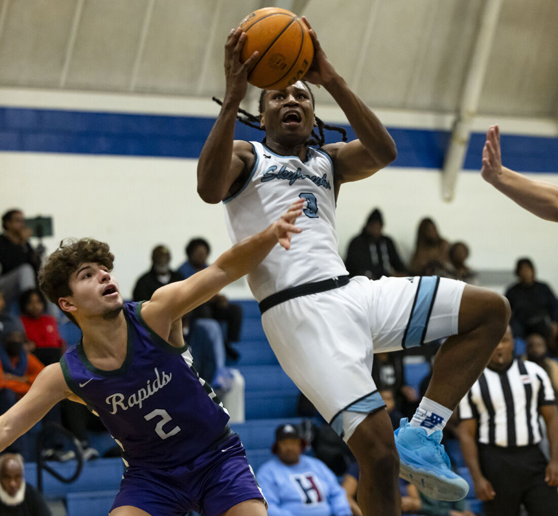 High School Basketball Scores: Exciting Results from Boys and Girls VHSL Playoffs in Virginia