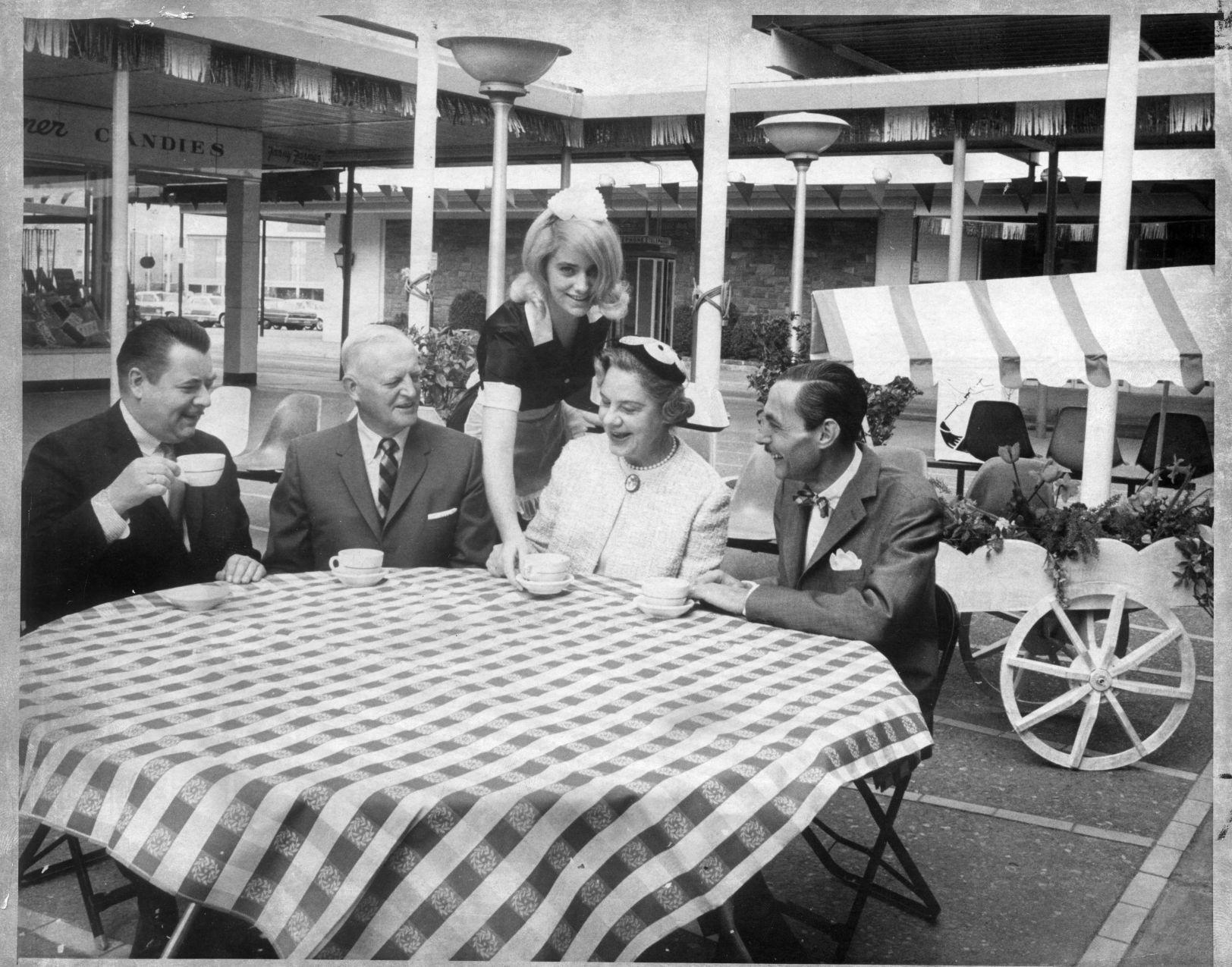 Remember these stores at Willow Lawn? 33 photos from The TimesDispatch