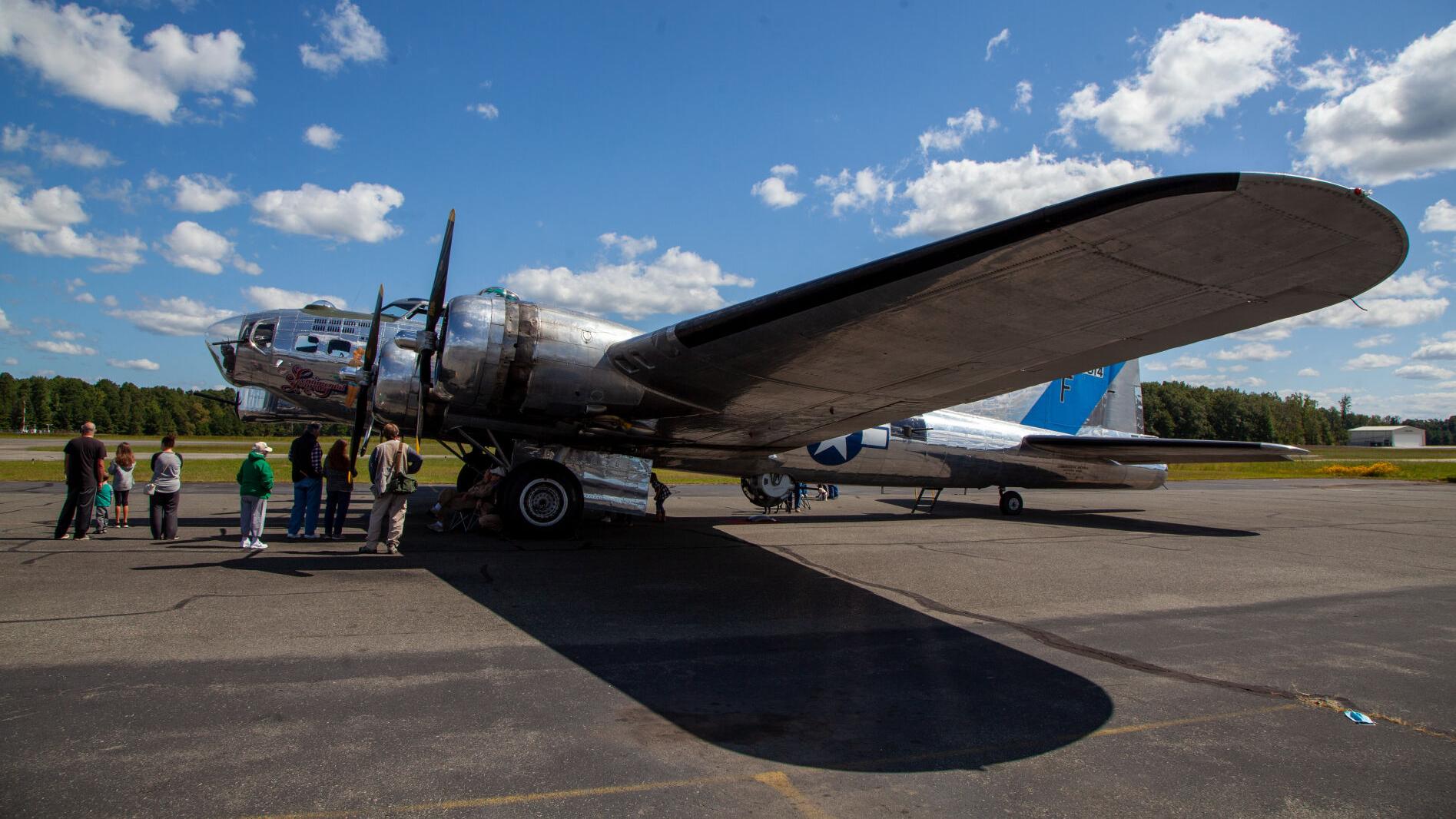 B 17 Flying Fortress Visits As Reminder Of Sacrifice News Richmond Com B 17 Flying Fortress Visits As Reminder Of Sacrifice News Richmond Com