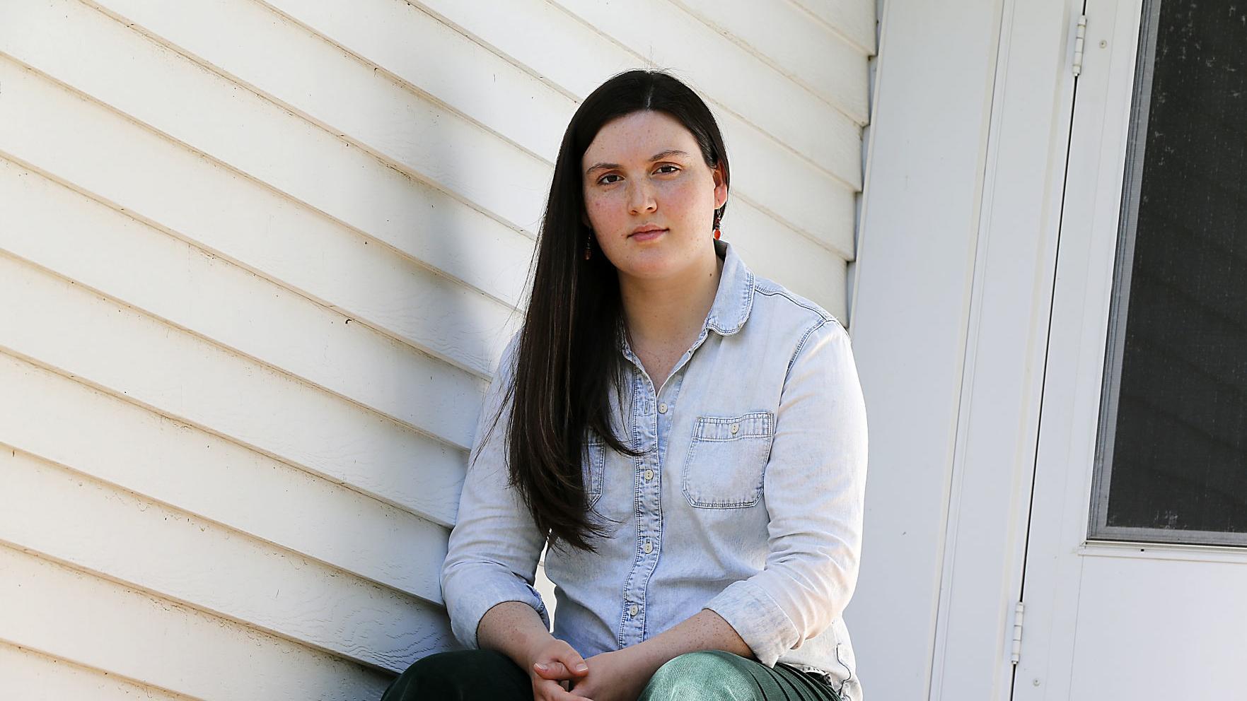 We Are In Terrible Need Of Help Unemployed Workers Face Delays