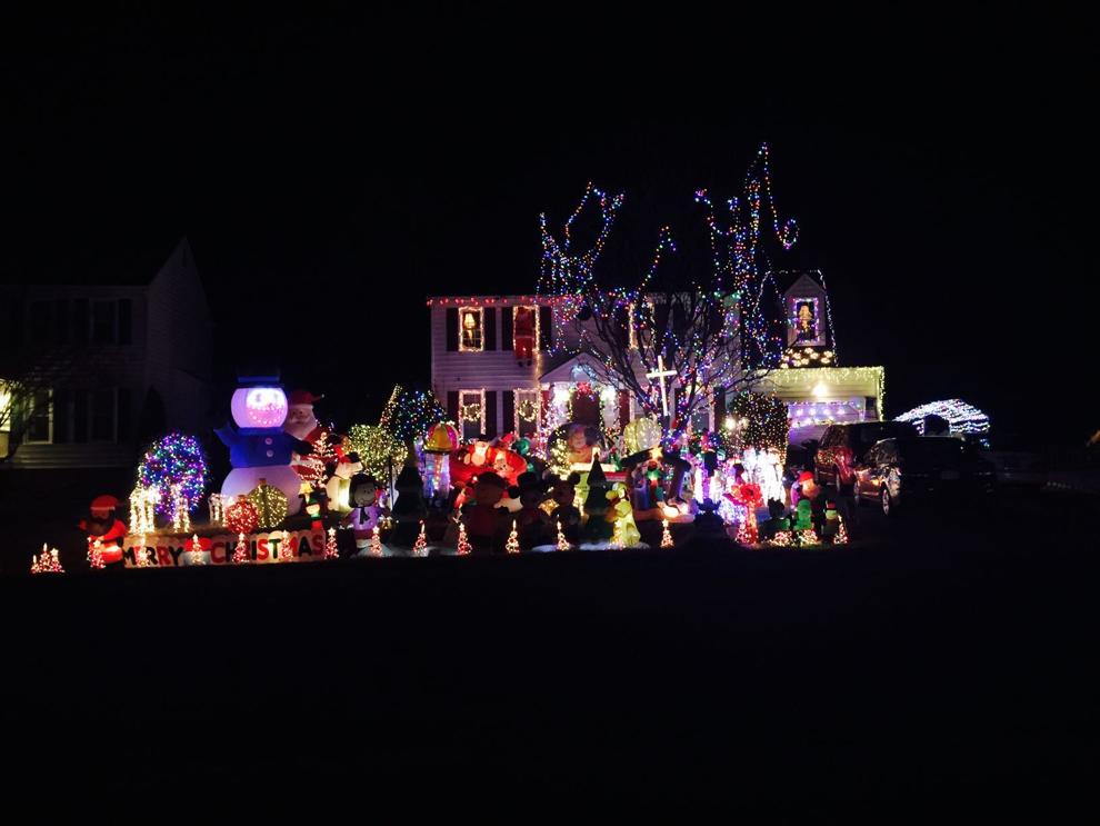 New houses lightup in Richmond for the Tacky Lights tour
