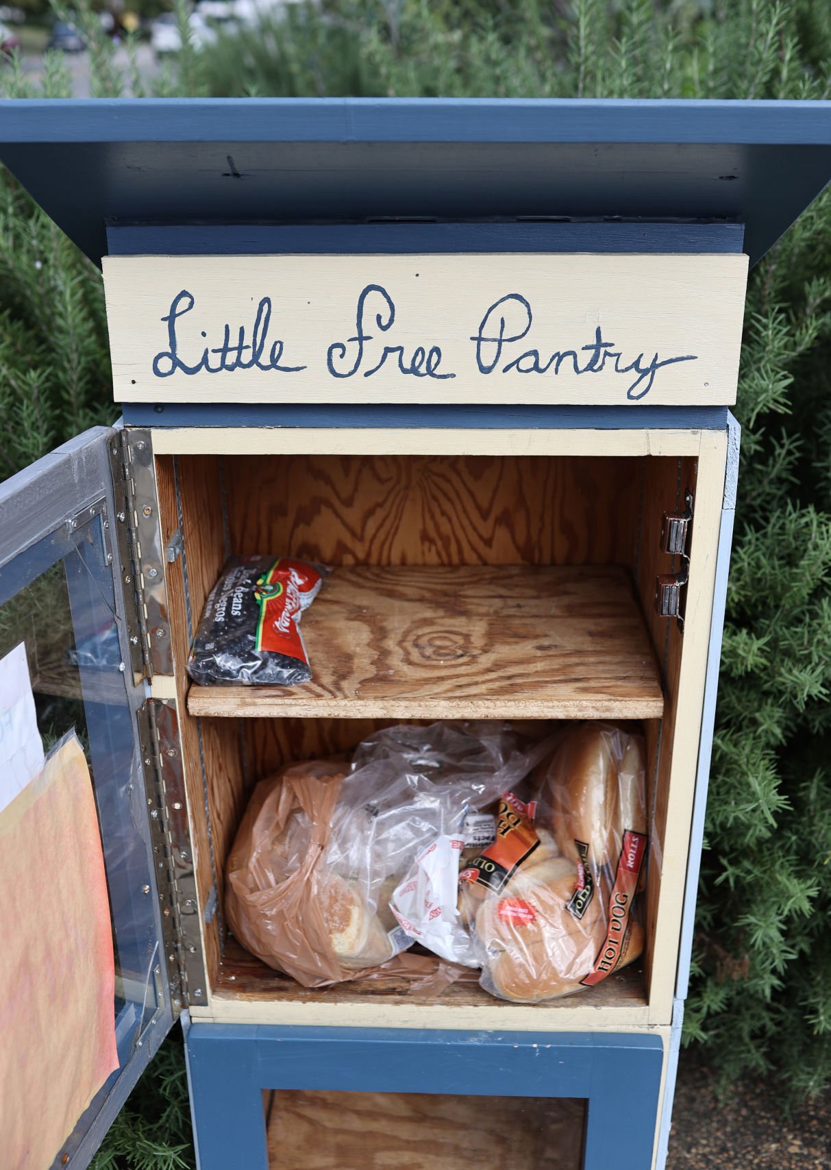 In A Pandemic That's Spiked Food Insecurity, Little Free Pantries Are ...