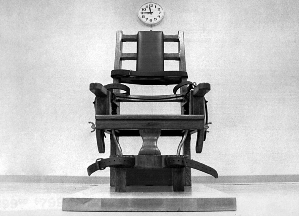Senate passes bill to OK electric chair as backup ...