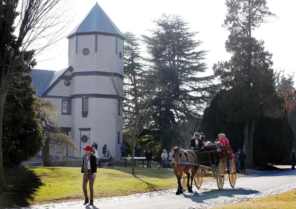 PHOTOS Maymont OldFashioned Christmas