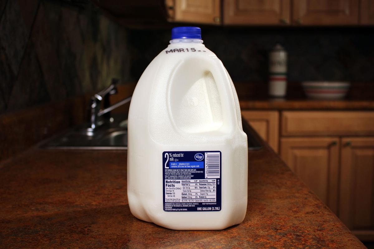 kroger lighter weight milk jug reduces plastics waste gallons of milk