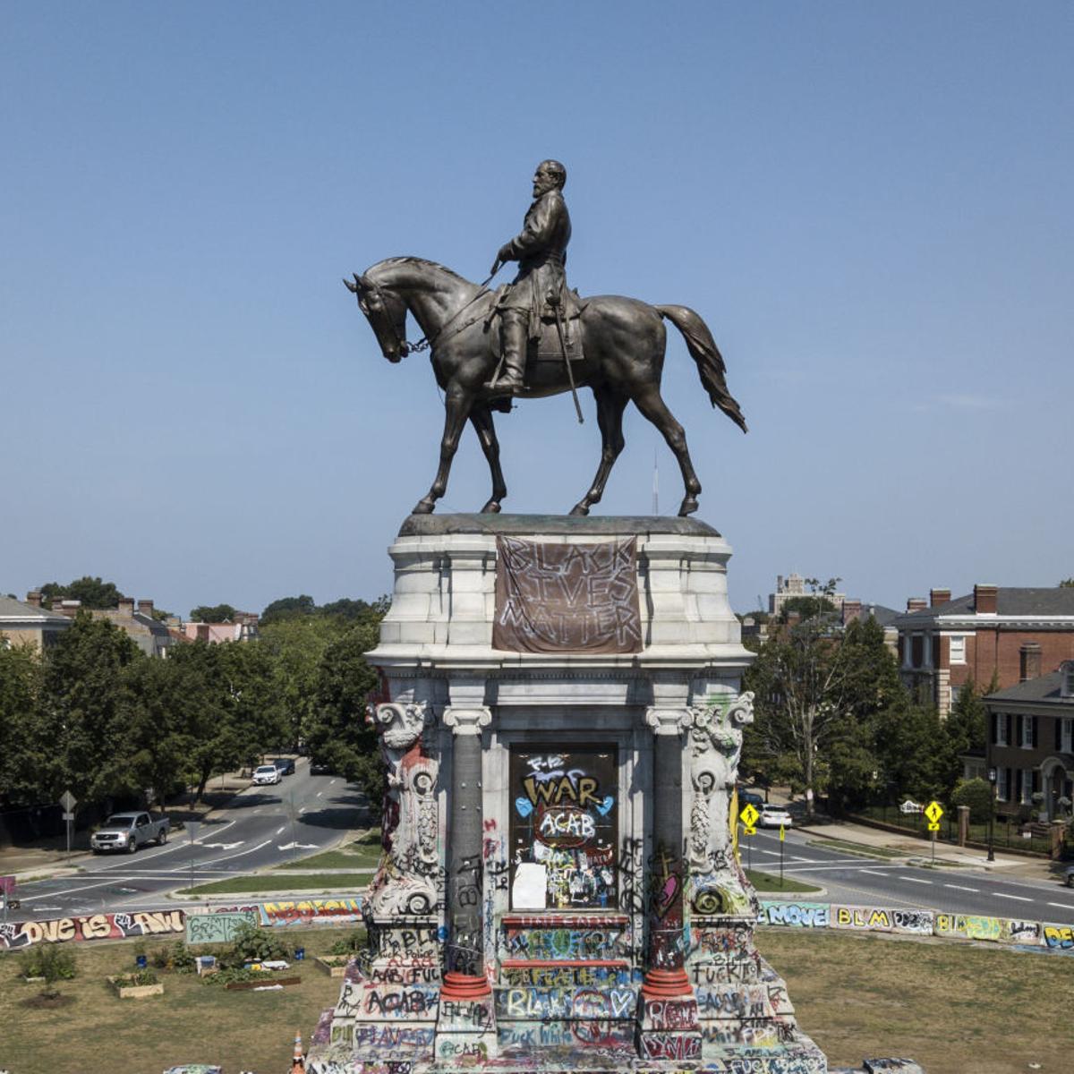 After Judge S Ruling Richmond S Robert E Lee Statue Will Stay In Place Until At Least October Richmond Local News Richmond Com After Judge S Ruling Richmond S Robert E Lee Statue Will Stay In Place Until At Least October Richmond Local News Richmond Com