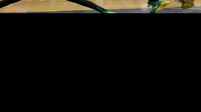 Newest Fashion Trend In High School Basketball Is A Rule Breaker