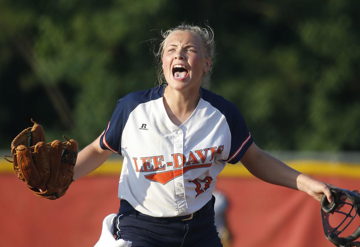 20180602_SPO_PREPSOFTBALL_GIRLS_AWE02