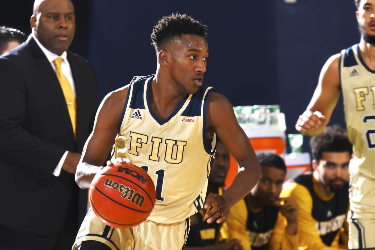 Richmond S Marcus Burwell Took A Long Winding Road To Become A Division I Basketball Player Richmond College Sports Richmond Com