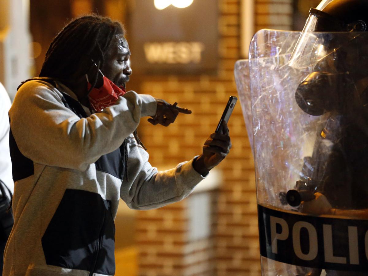 20200601_MET_PROTEST_DH20