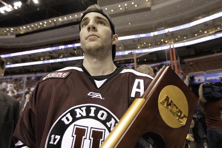 Former Union men's hockey star Shayne Gostisbehere ‘15 to receive Eliphalet Nott Medal