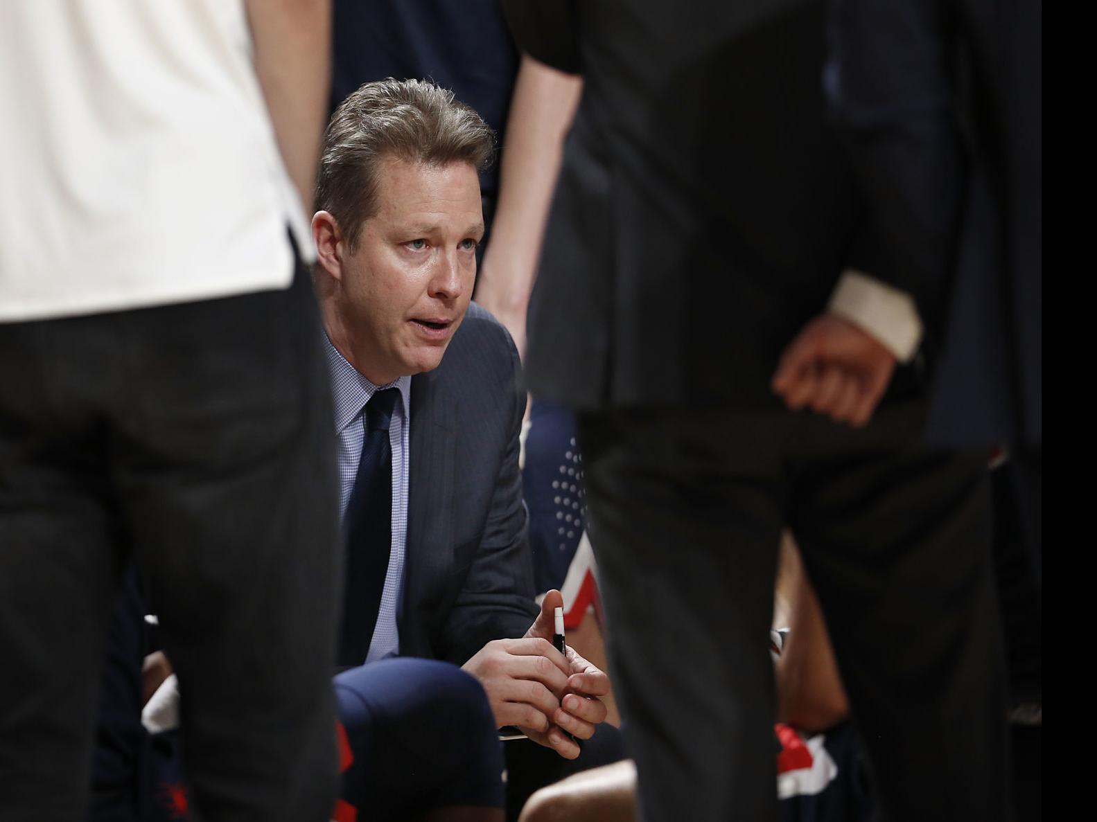 retention-of-chris-mooney-as-basketball-coach-brings-benefits-challenges-to-promising-spiders
