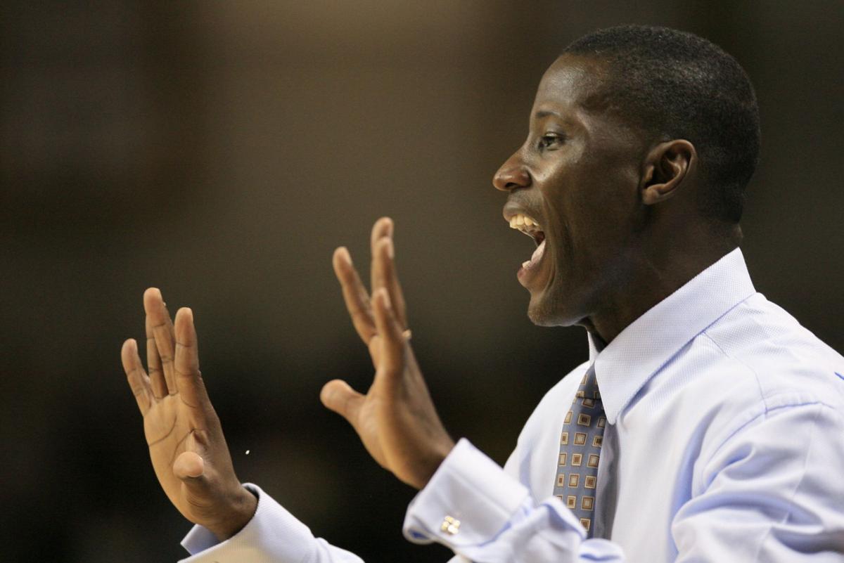 Photos Former Vcu Basketball Coach Anthony Grant College Sports