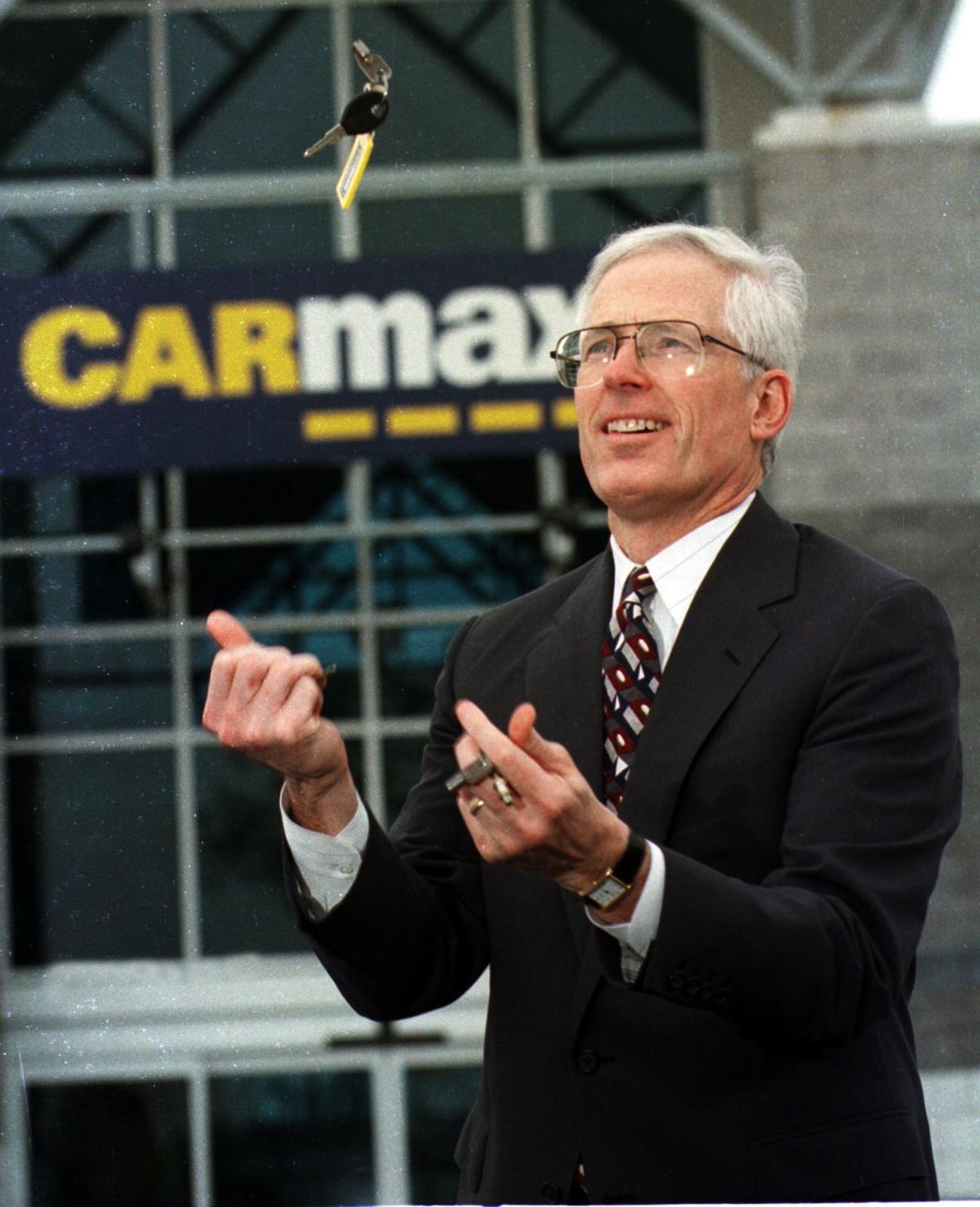CarMax, which revolutionized the used-car business 25 years ago, is