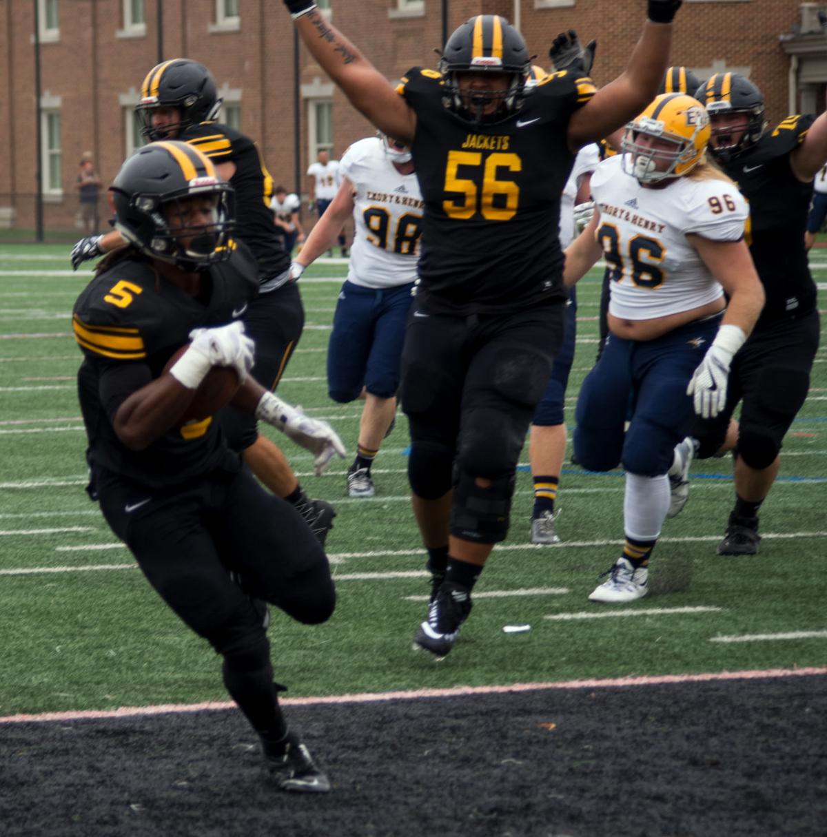 RandolphMacon takes sting out of Wasps Mechanicsville Local