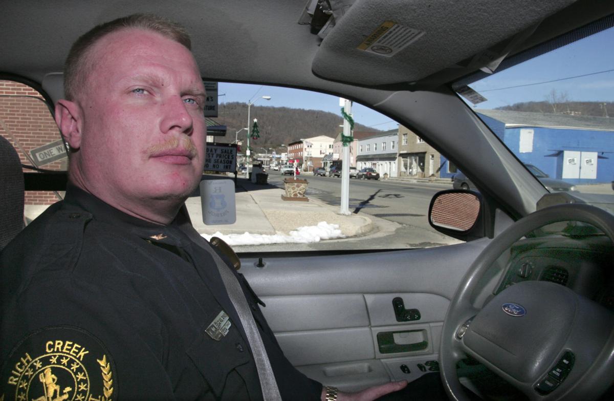 Former Rich Creek police chief charged with rape, abduction in Giles