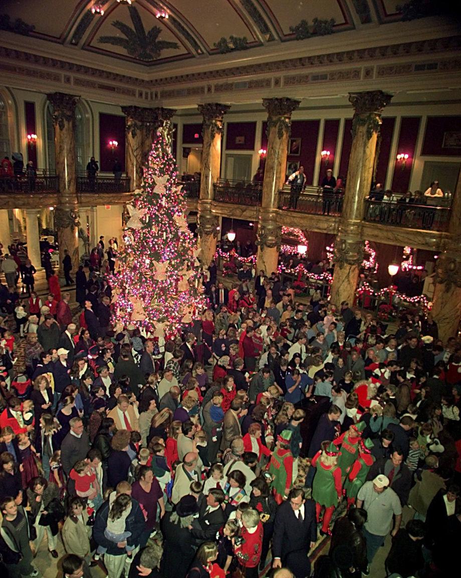 PHOTOS Tree lighting at the Jefferson Hotel through the years