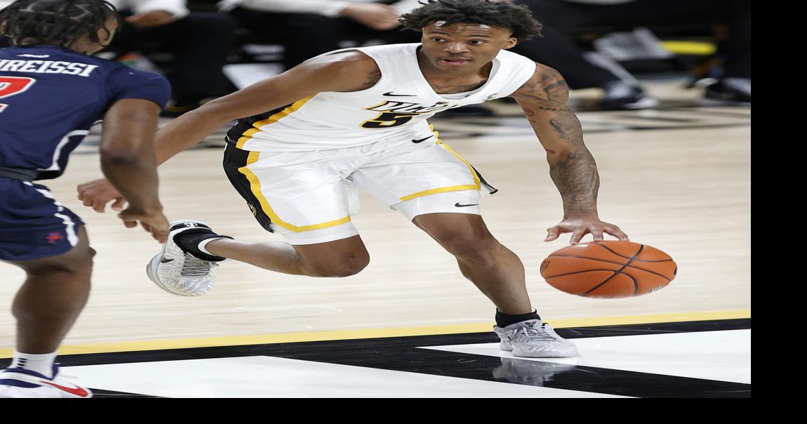 VCU's Bones Hyland officially diagnosed with foot sprain, will miss game  against Saint Louis