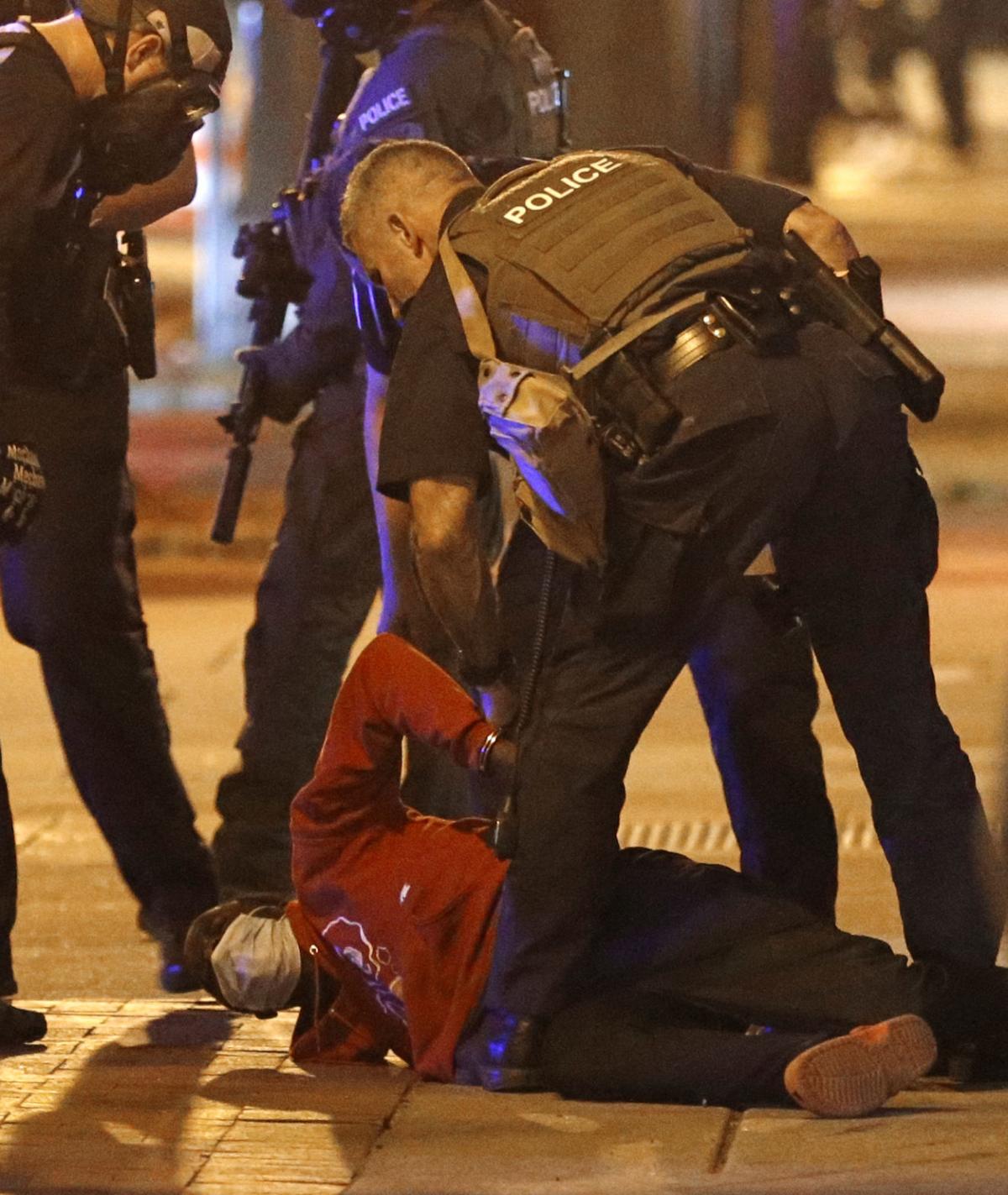 20200601_MET_PROTEST_DH13