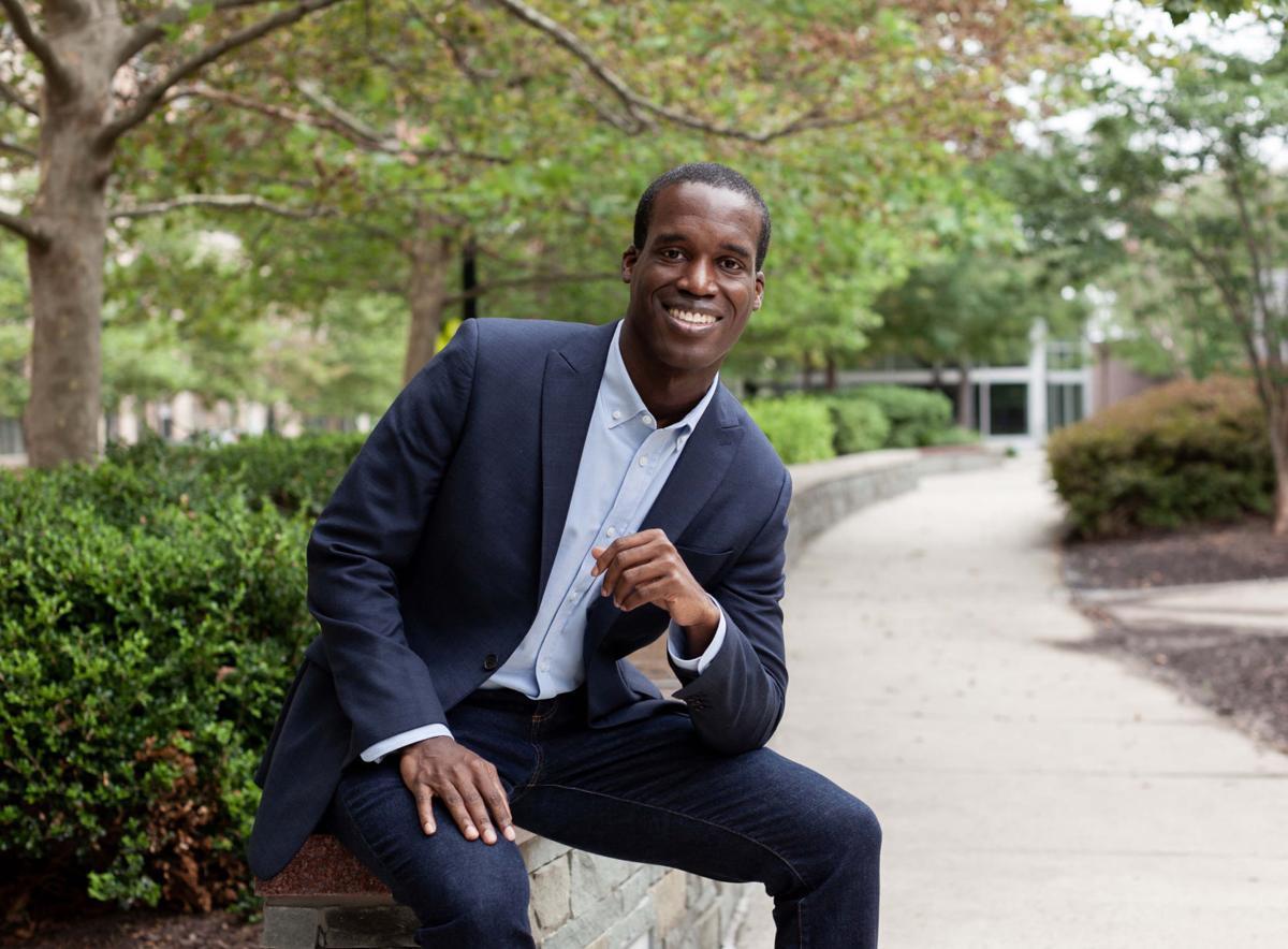Xavier Warren, a lobbyist for nonprofits and an NFL player agent, announces Dem run for LG | Govt-and-politics | richmond.com