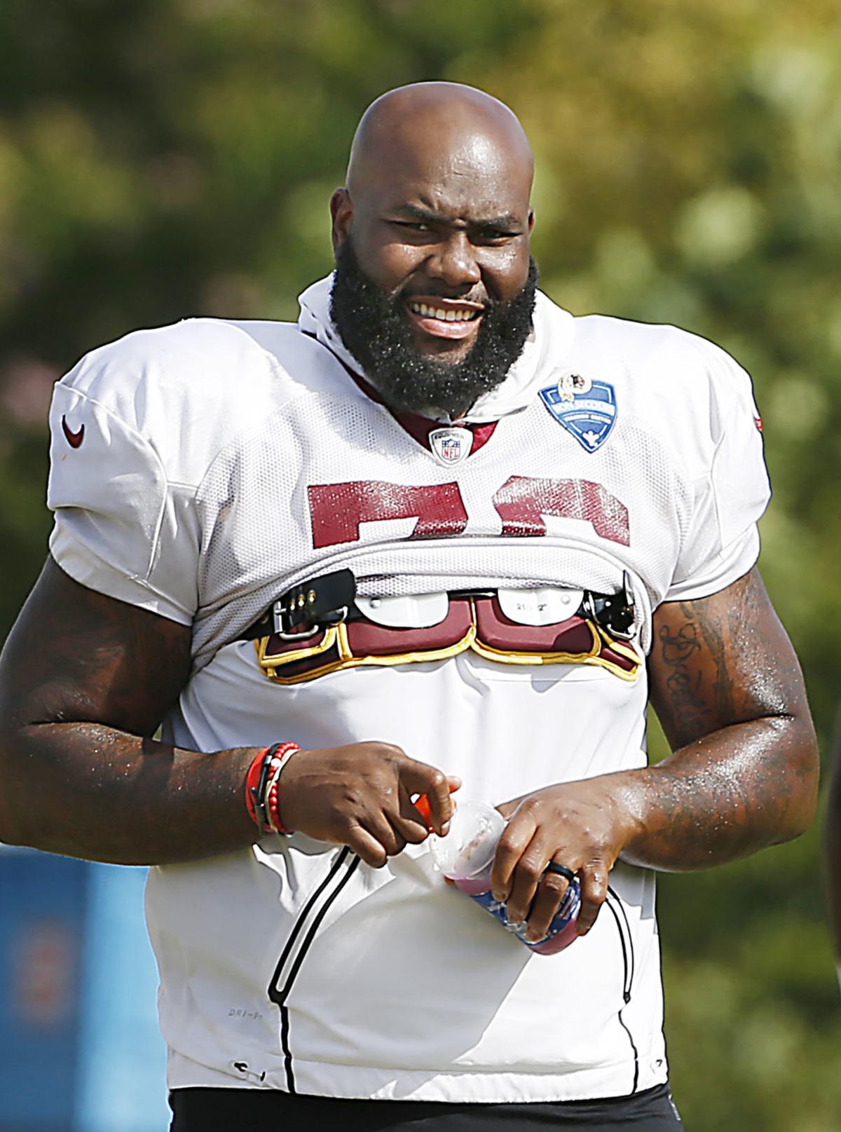 Moses named Redskins offensive player of the year for 2017