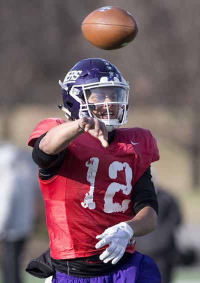 Mary Hardin Baylor Set To Face Mount Union In Stagg Bowl For