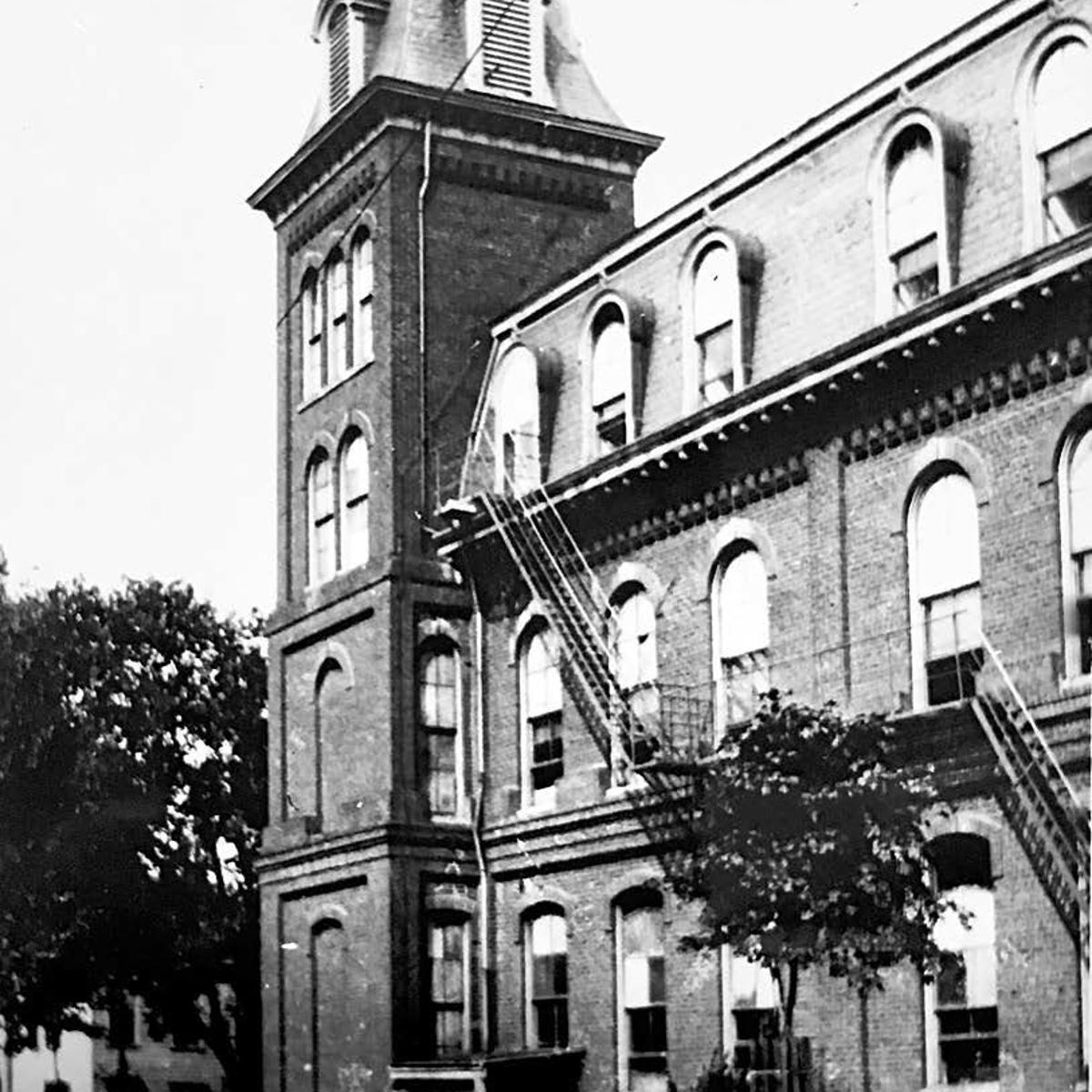 Bellevue Square How A Tall School Building Became A Shorter Condo Development Richmond Neighborhoods Richmondcom Bellevue Square How A Tall School Building Became A Shorter Condo Development Richmond Neighborhoods Richmondcom