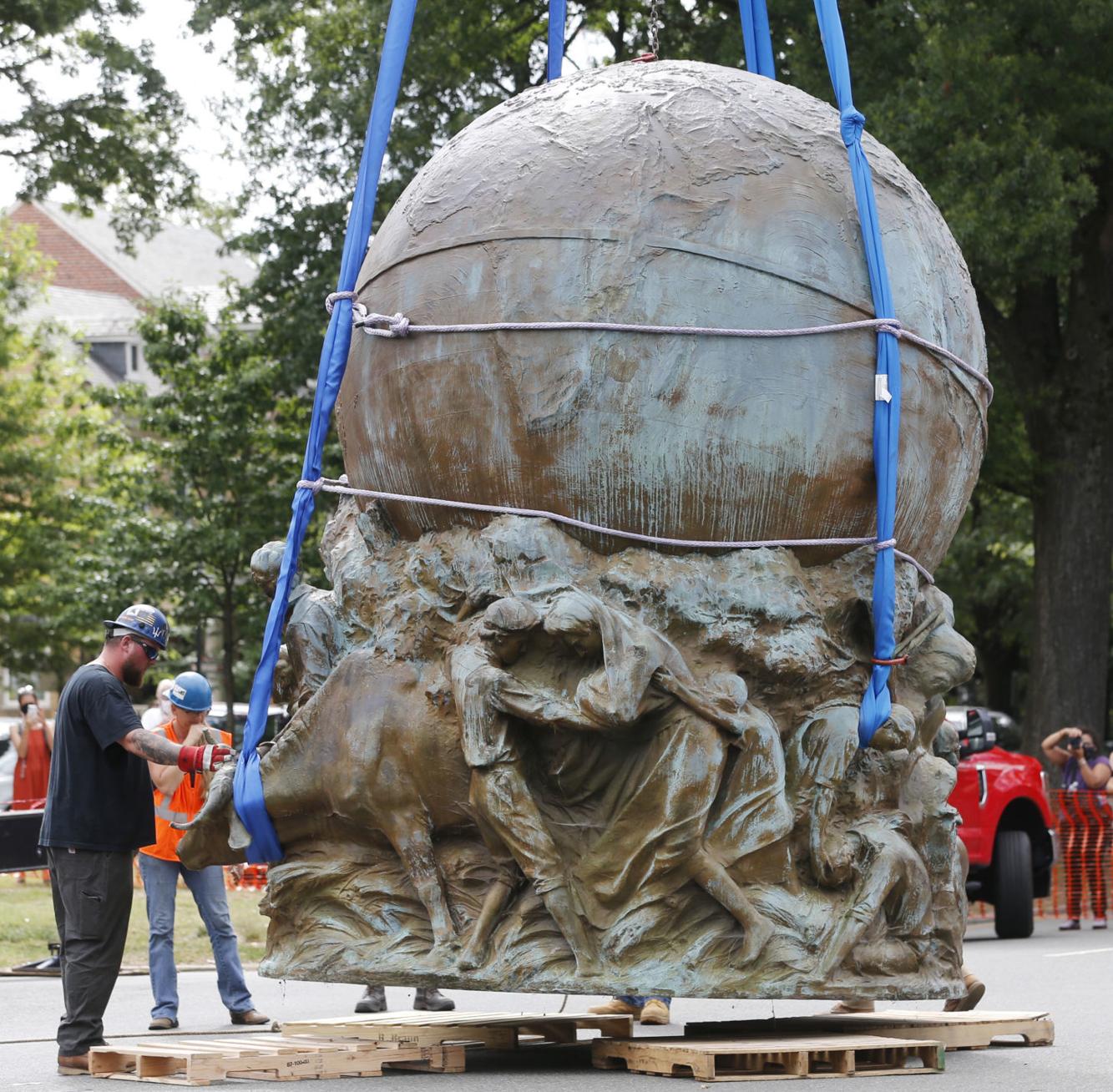 Crews wrap up a whirlwind week of removing Confederate monuments in