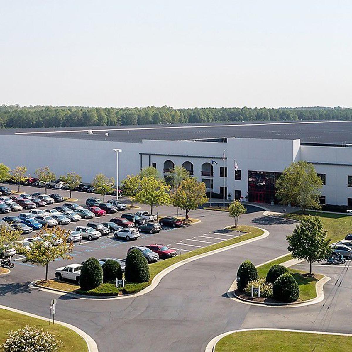 Amazon To Open New Fulfillment Center In Former Ace Hardware Warehouse In Prince George Business News Richmond Com