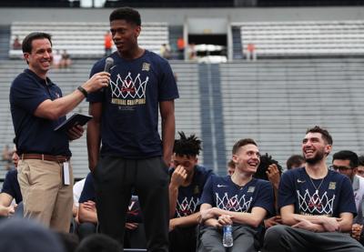 4 Up 4 Down Pretty Much The Entire Uva Basketball Team Is