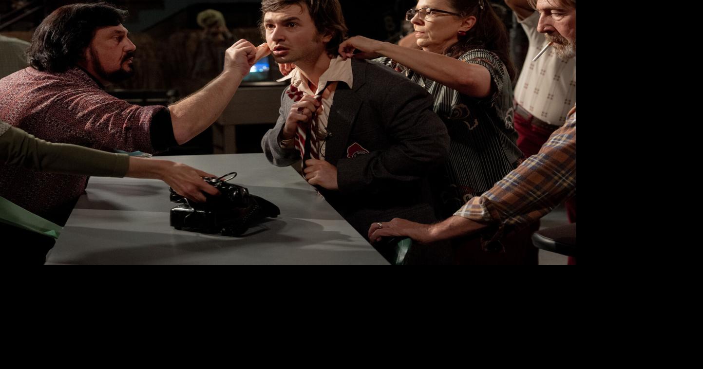 Jetzt im Stream und auf DVD: „Saturday Night“ zeigt, wie die Wurst gemacht ...