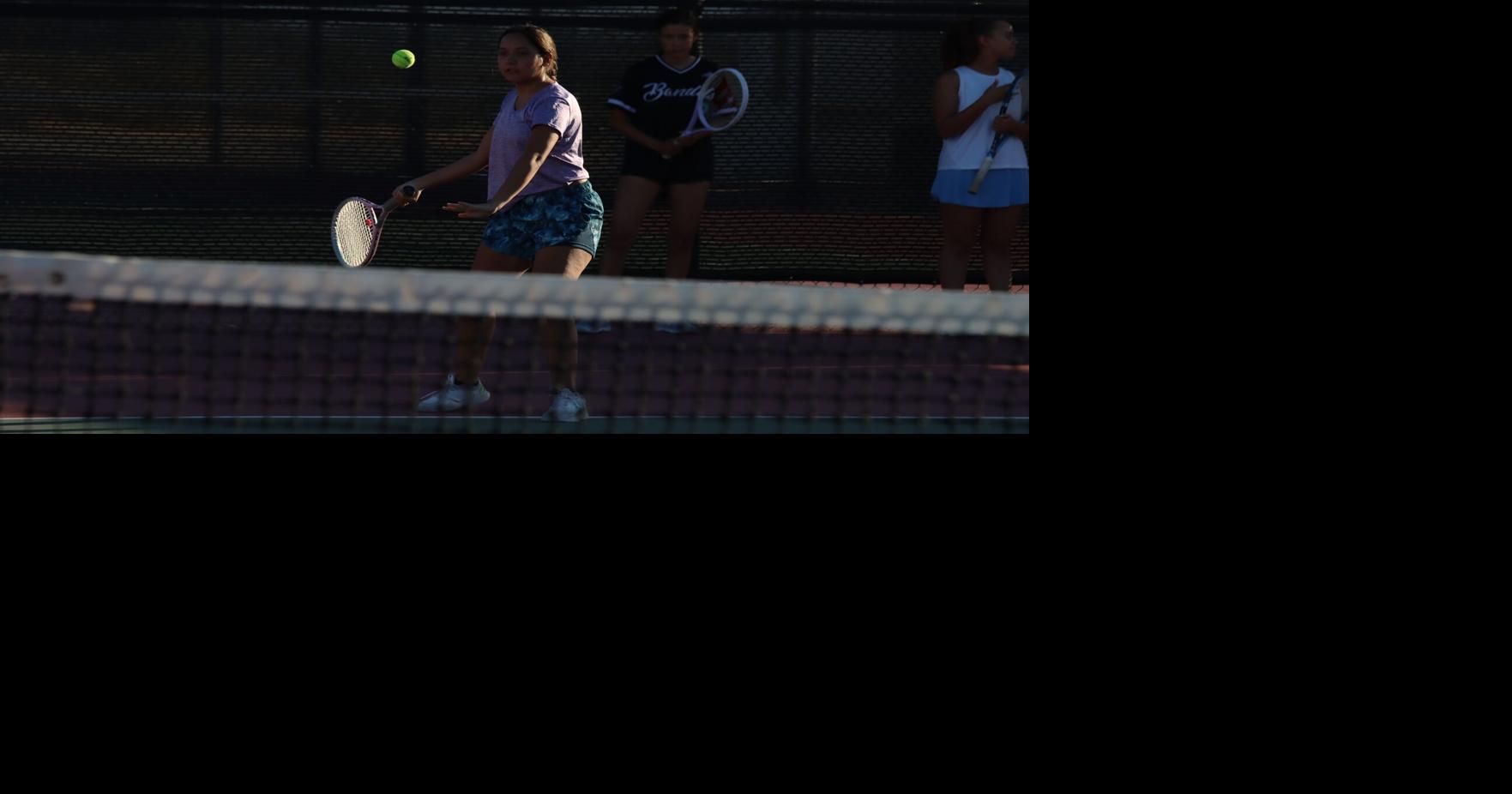 Burroughs girls tennis summer practice