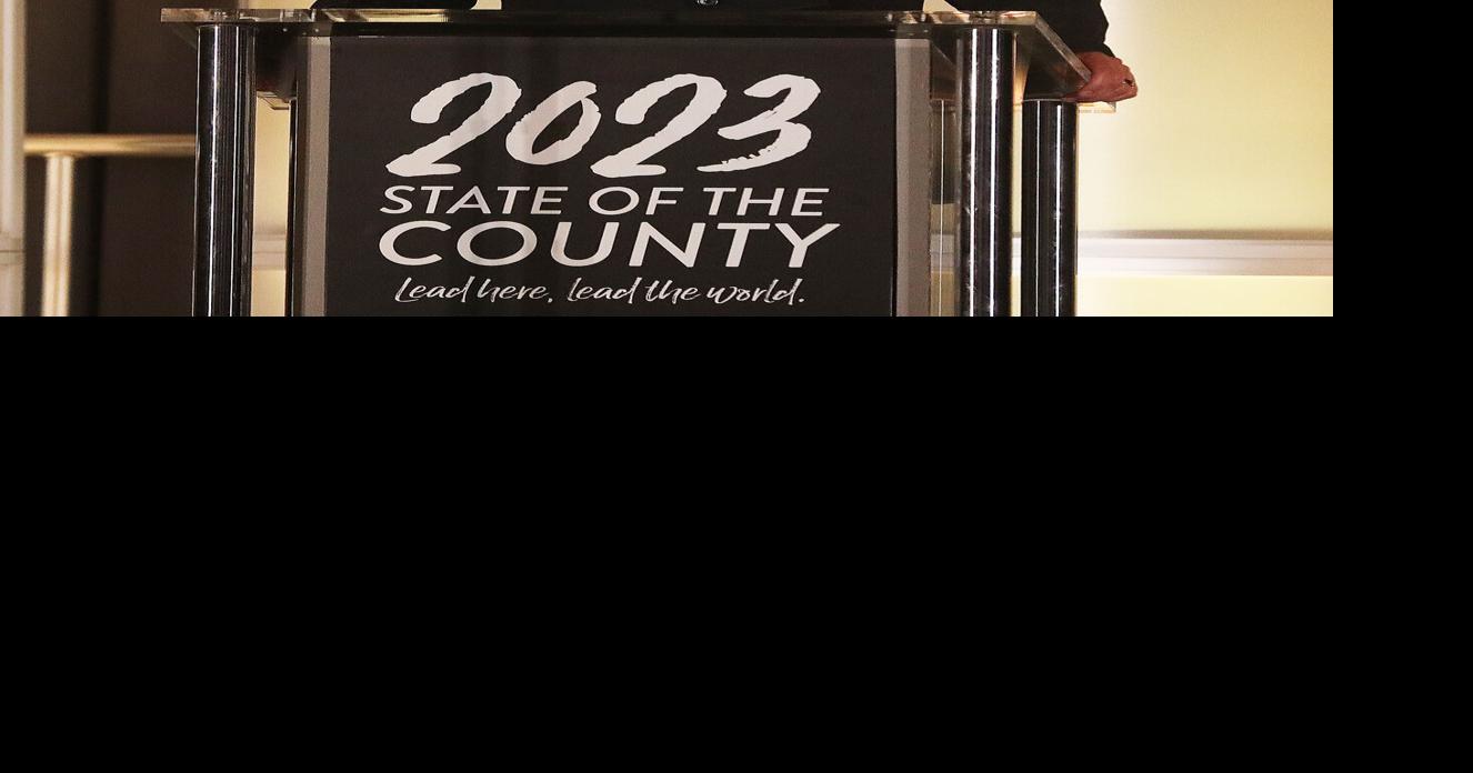 Third District Supervisor Jeff Flores addresses accomplishments at 25th ...